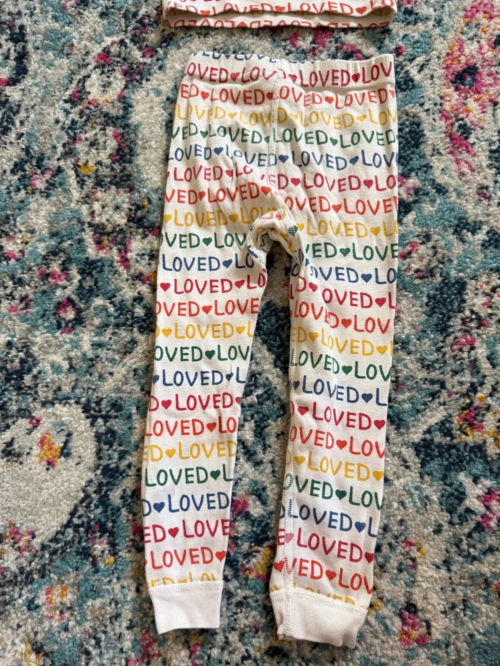 🌈Hanna Andersson Rainbow LOVED Pajamas